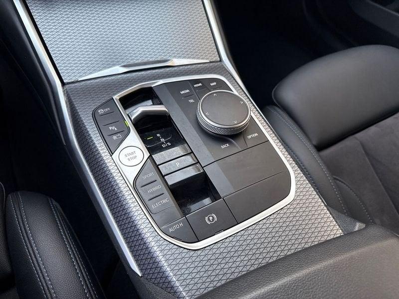 BMW Serie 3 320e Touring MSport auto