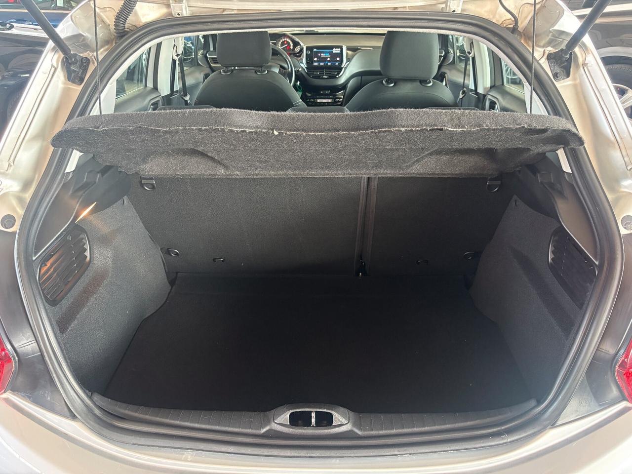 Peugeot 208 1.2 BENZINA 60KW 82CV Allure NEOPATENTATO