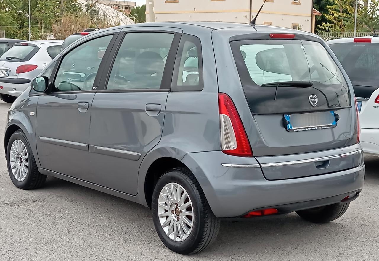 Lancia MUSA 1.3 Multijet 2012