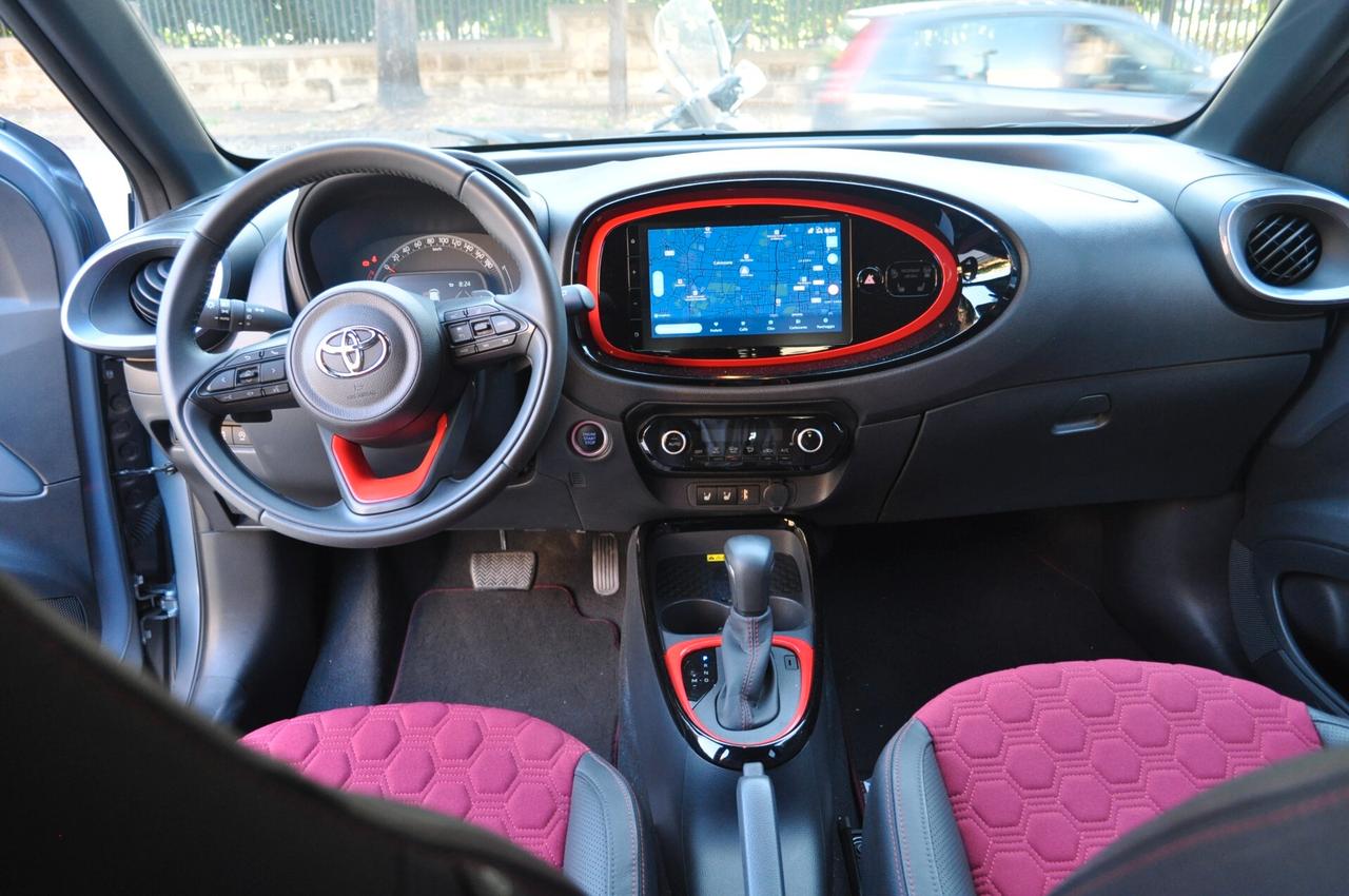 Toyota Aygo X 1.0 VVT-i 72 CV 5p. Undercover