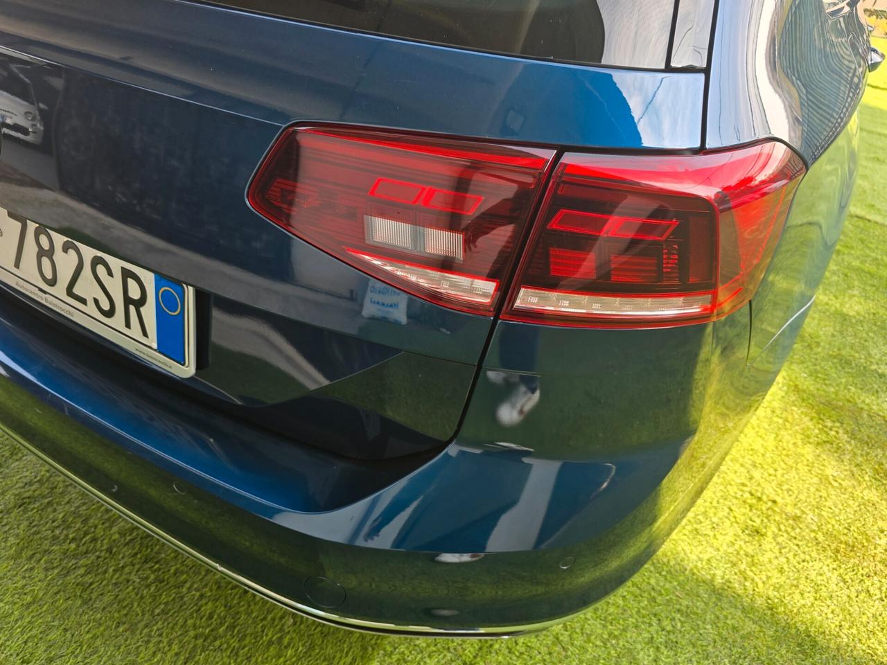 VW Passat 2.0 TDI 150CV DSG Executive -2019