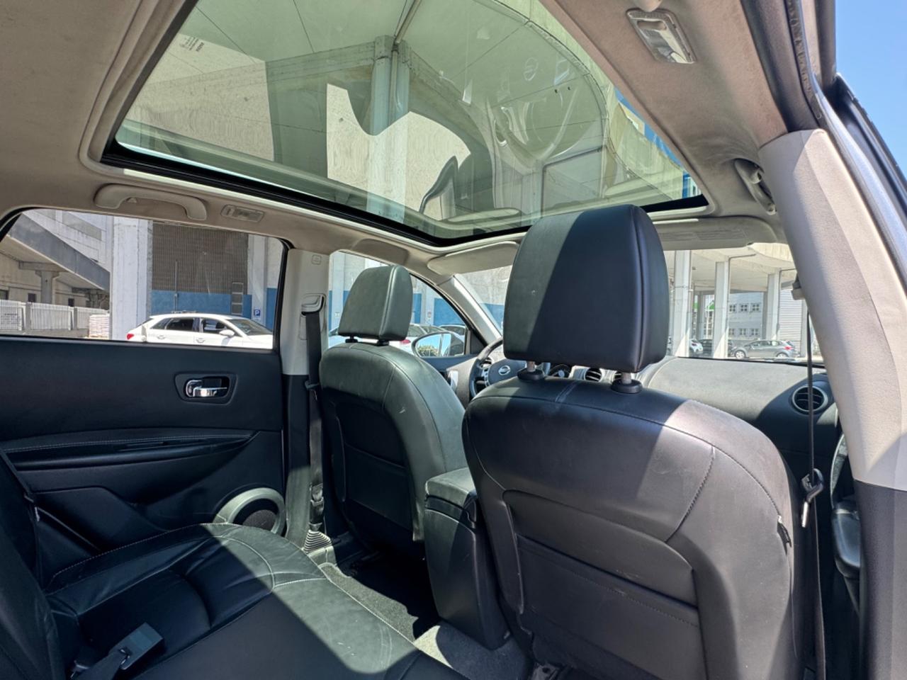 Nissan Qashqai 1.6 dCi DPF Tekna 4WD 2013