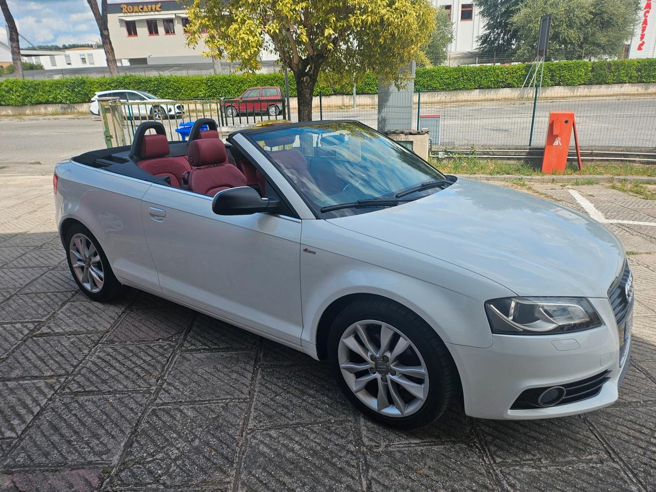 Audi A3 Cabrio 1.6 TDI 105 CV CR Ambition