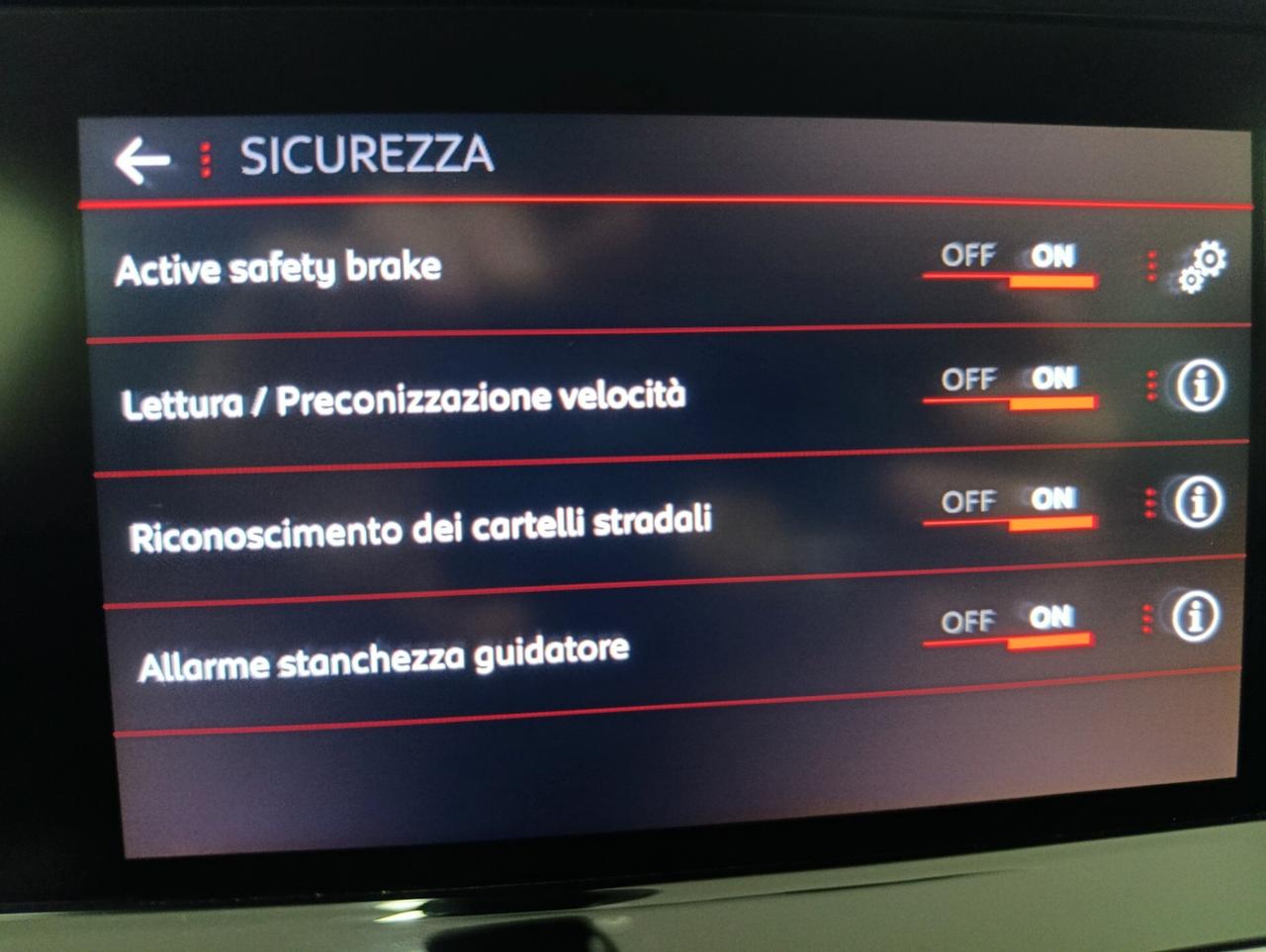 Peugeot 2008 PureTech 130 S&S Allure