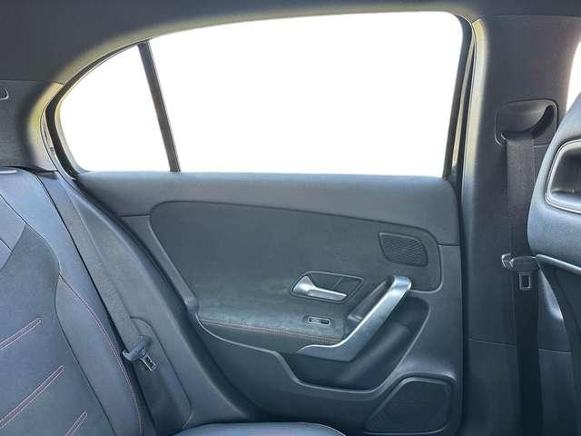 Mercedes-Benz A 180 A 180 d AMG Line Premium auto