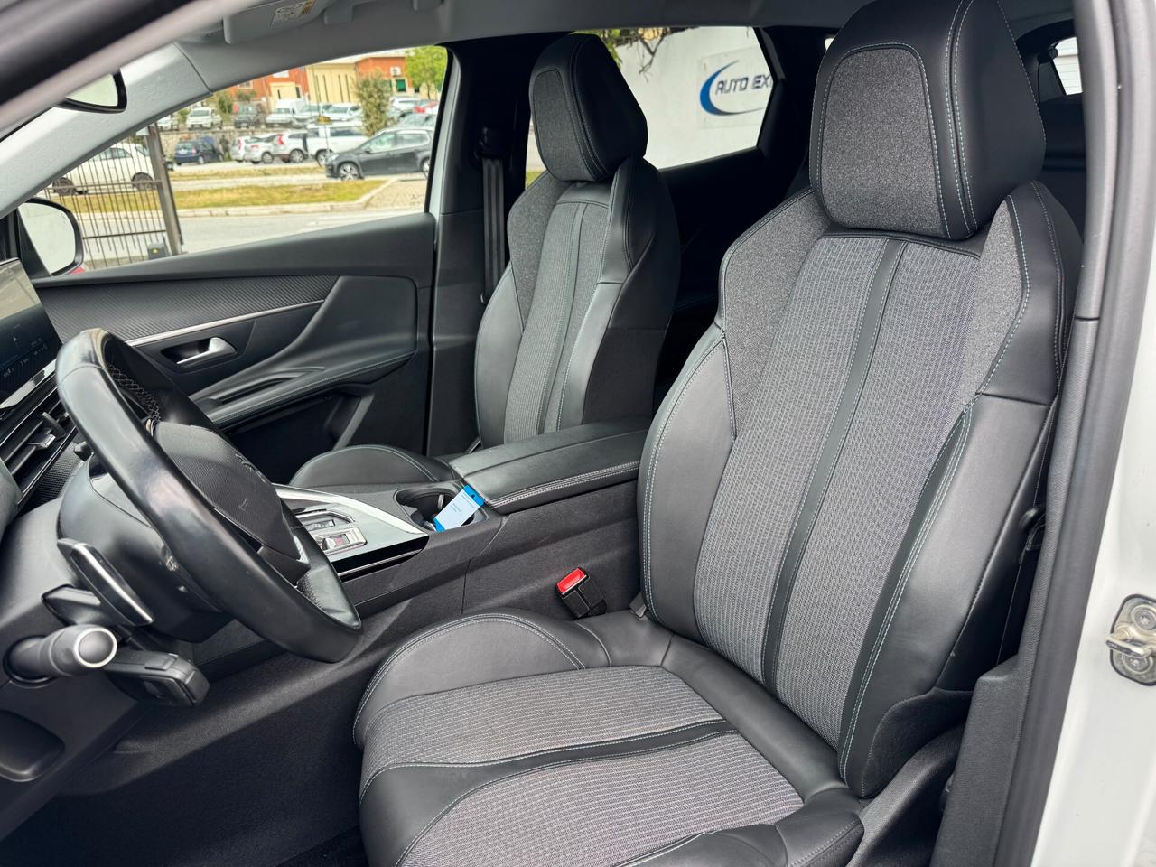 Peugeot 3008 BlueHDi 130 S&S EAT8 GT-LINE