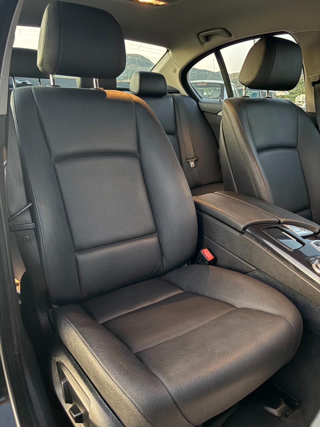 Bmw serie 5 F10 BERLINA UNICA PROPRIETARIA