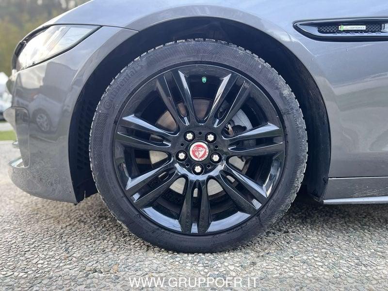 Jaguar XE (X760) 2.0 D 180 CV aut. R-Sport
