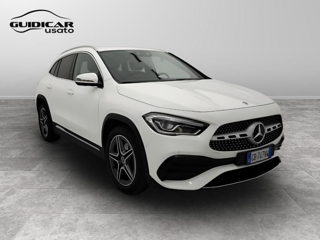 Mercedes-Benz GLA-H247 2020 - GLA 200 d Premium 4matic auto