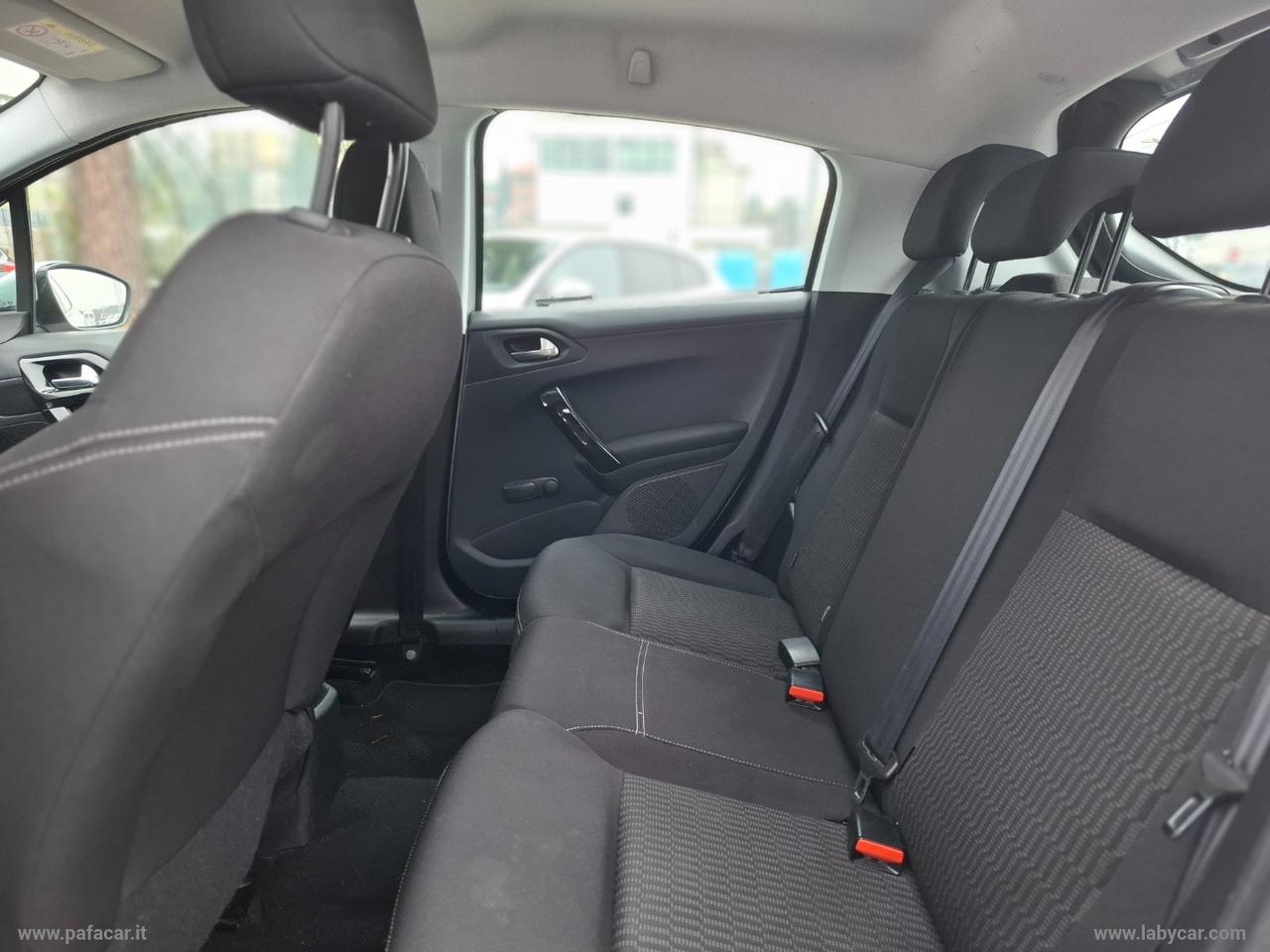 PEUGEOT 208 BlueHDi 75 5p. Allure