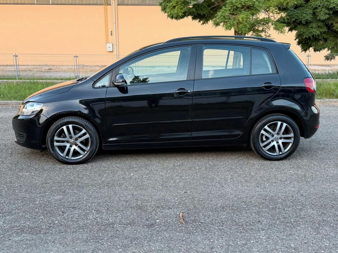 Volkswagen Golf VI Plus 2.0 TDI Comfortline