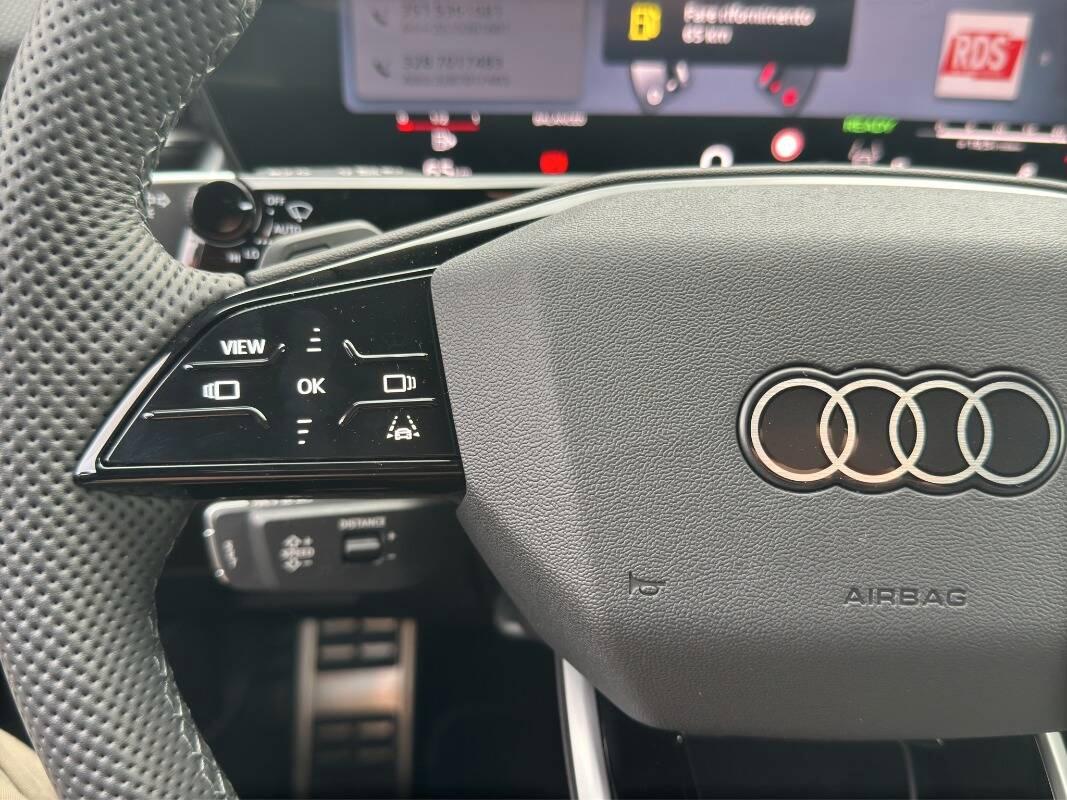 Audi Q3 Sportback 2.0 TDi S line 150cv s-tronic, Telecam e CarPlay