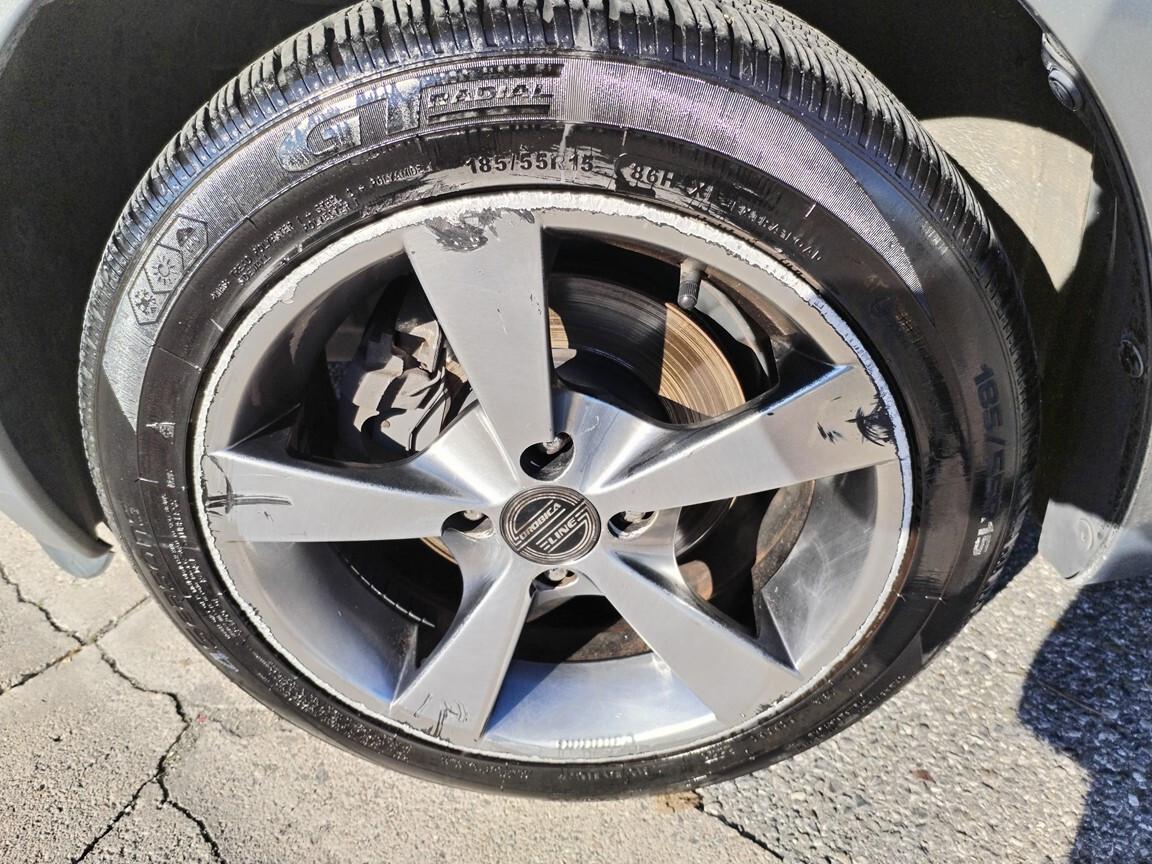 Toyota Yaris 1.0 5 porte 10/2007 km 140000 tagliando pre-consegna