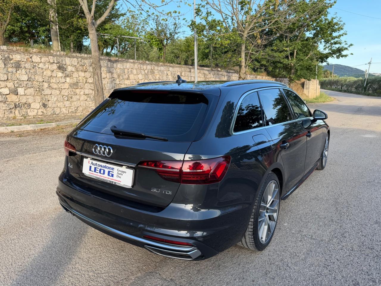 Audi A4 Avant 30 TDI/136 CV S tronic Business Advanced