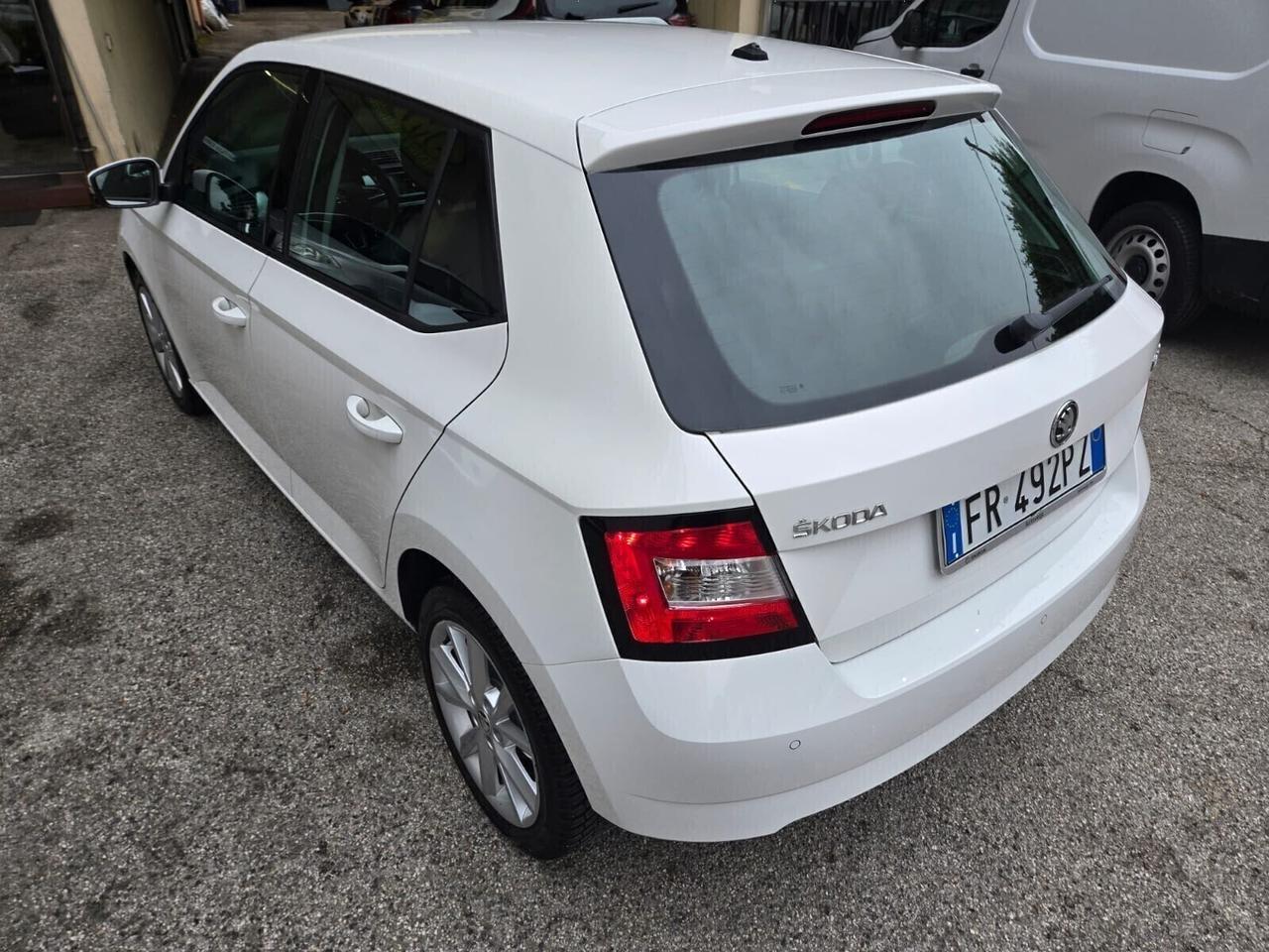 Skoda Fabia 1.4 TDI 75 CV N1 Autocarro Ambition Ne