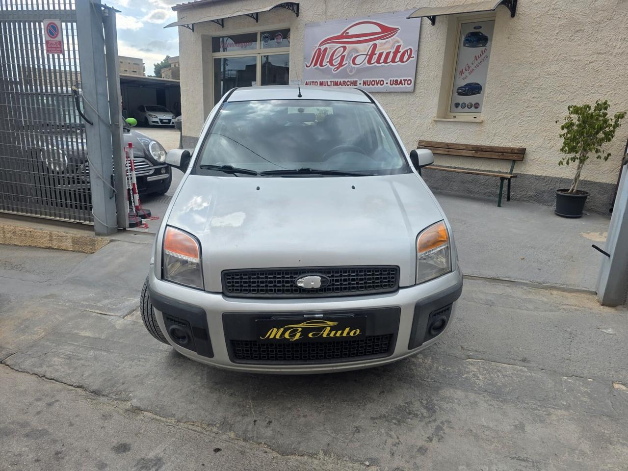 Ford Fusion 1.4 TDCi 5p. Collection