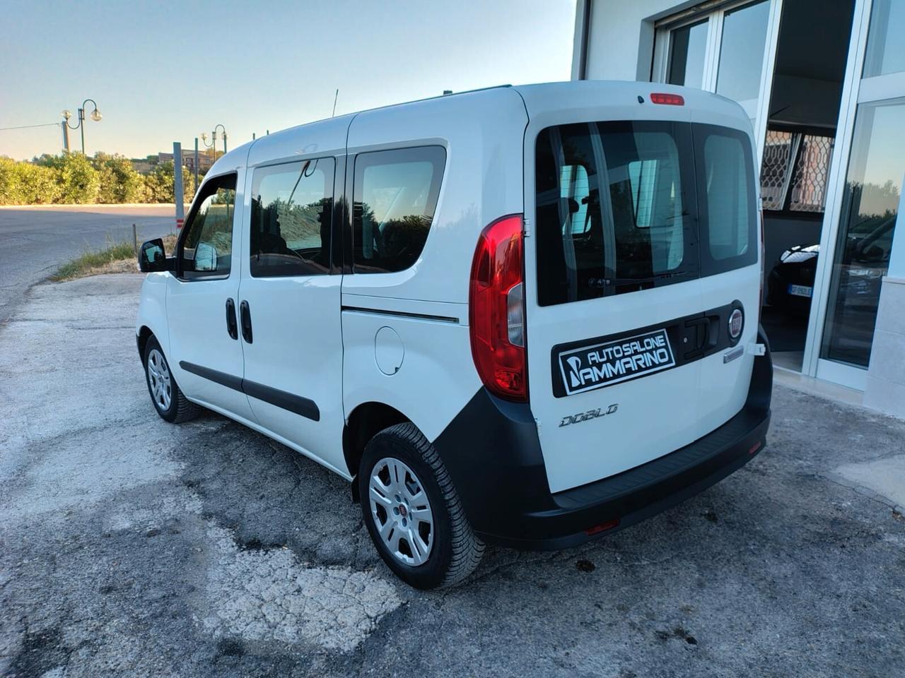 Fiat Doblò Combi 1.6 Mjet SX 90Cv - 2022
