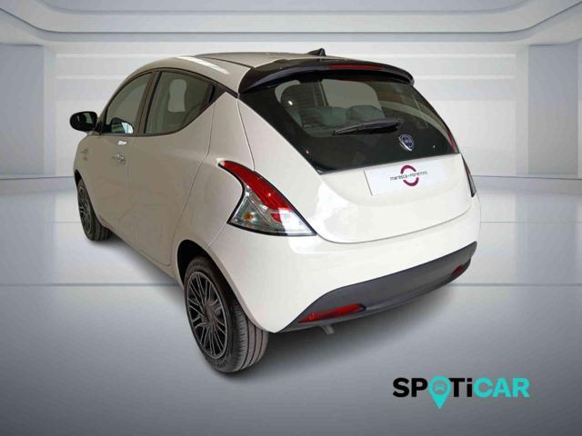 LANCIA Ypsilon 1.0 FireFly 5 porte S&S Hybrid Oro