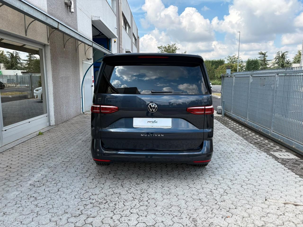 Volkswagen Multivan 2.0 TDI 150CV DSG Space 7 POSTI