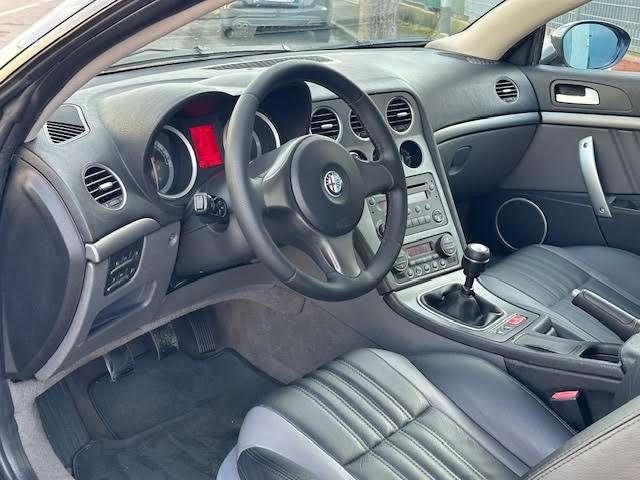 Alfa Romeo Brera 2.4 jtdm Sky Window 210cv TUTTI I TAGLIANDI UFF!!!