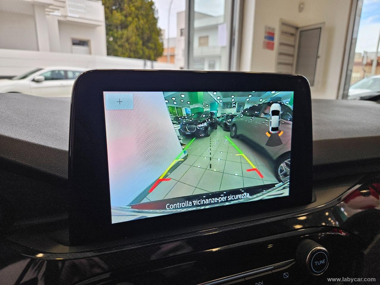 FORD Kuga 2.0 EcoBlue 120 aut. 2WD ST-L. Bus.