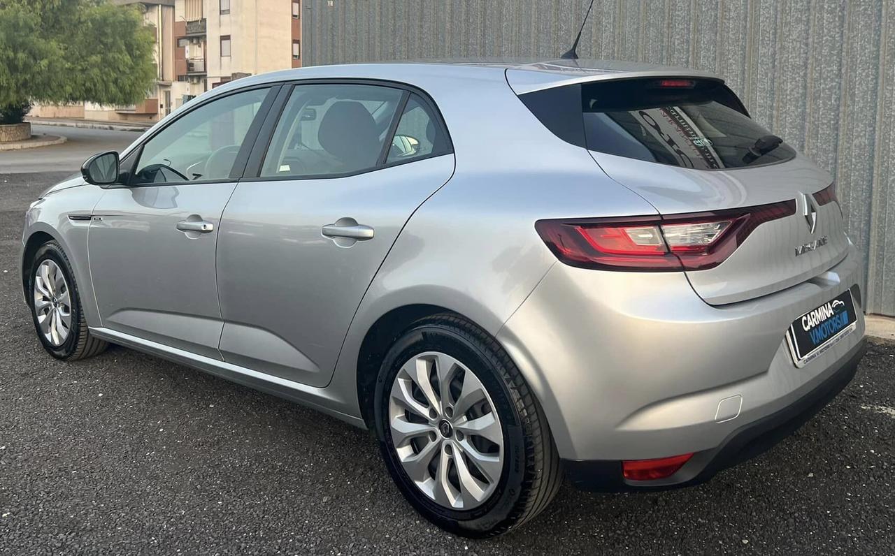 Renault Megane 115CV DUEL PRONTA ALL'USO