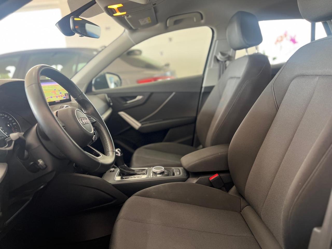 Audi Q2 30 TDI Business