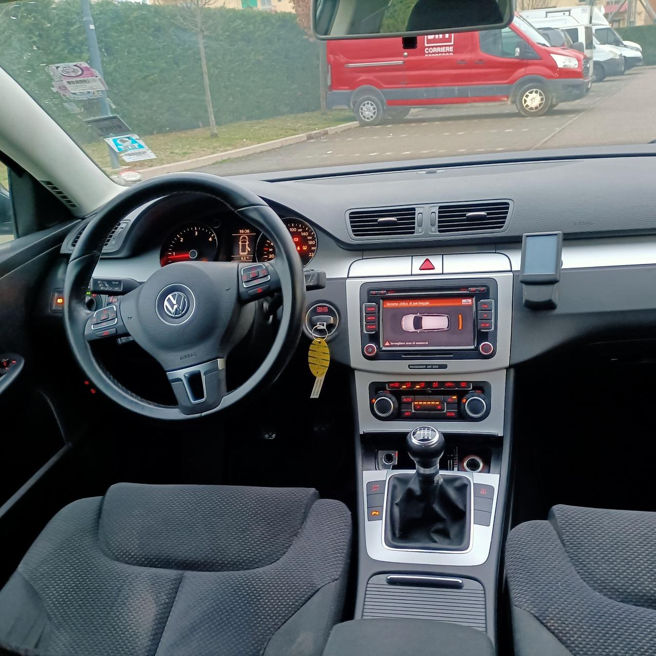 VW PASSAT 2.0TDI 140CV EURO5 NAVI XENON