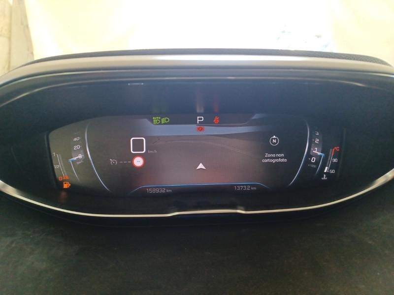PEUGEOT 3008 BLUEHDI 130 EAT8 SES ALLURE AUTO SUV