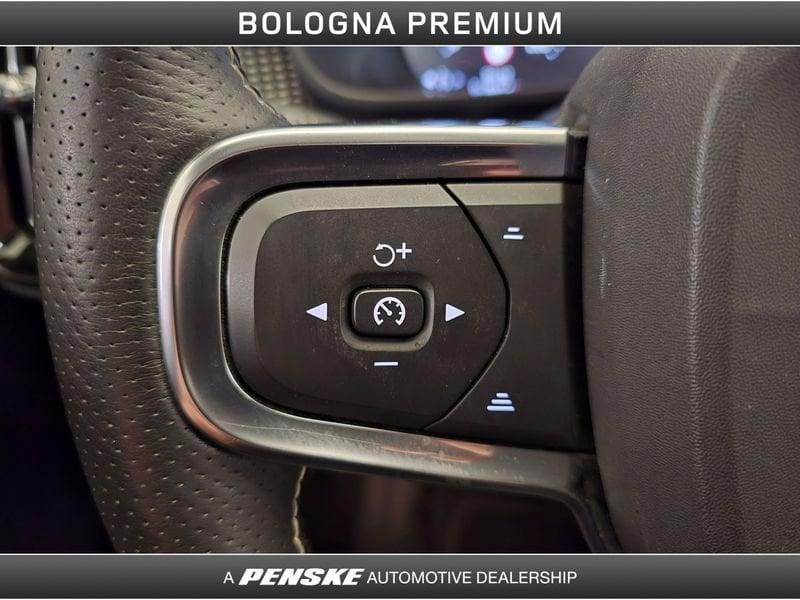 Volvo XC40 XC40 D3 Geartronic R-design N1