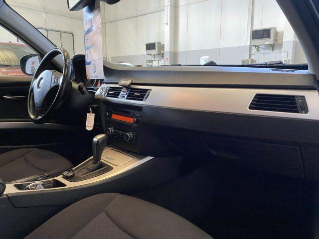 BMW 318 d cat Touring Attiva Autom -cerchi lega+Garanzia-