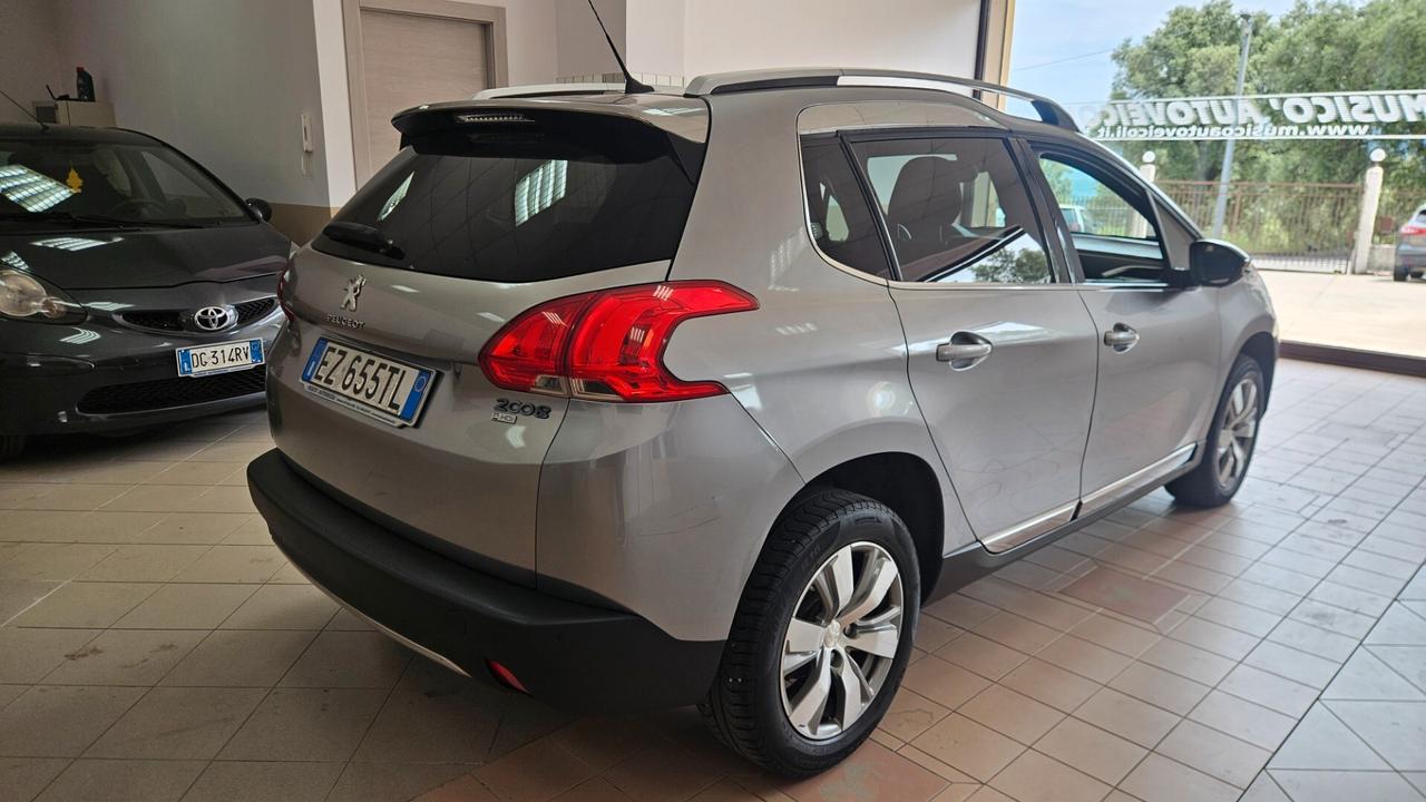 Peugeot 2008 BlueHDi 100 S&S Allure