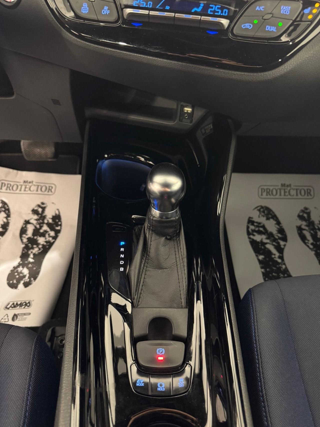 Toyota C-HR 1.8 Hybrid E-CVT Lounge