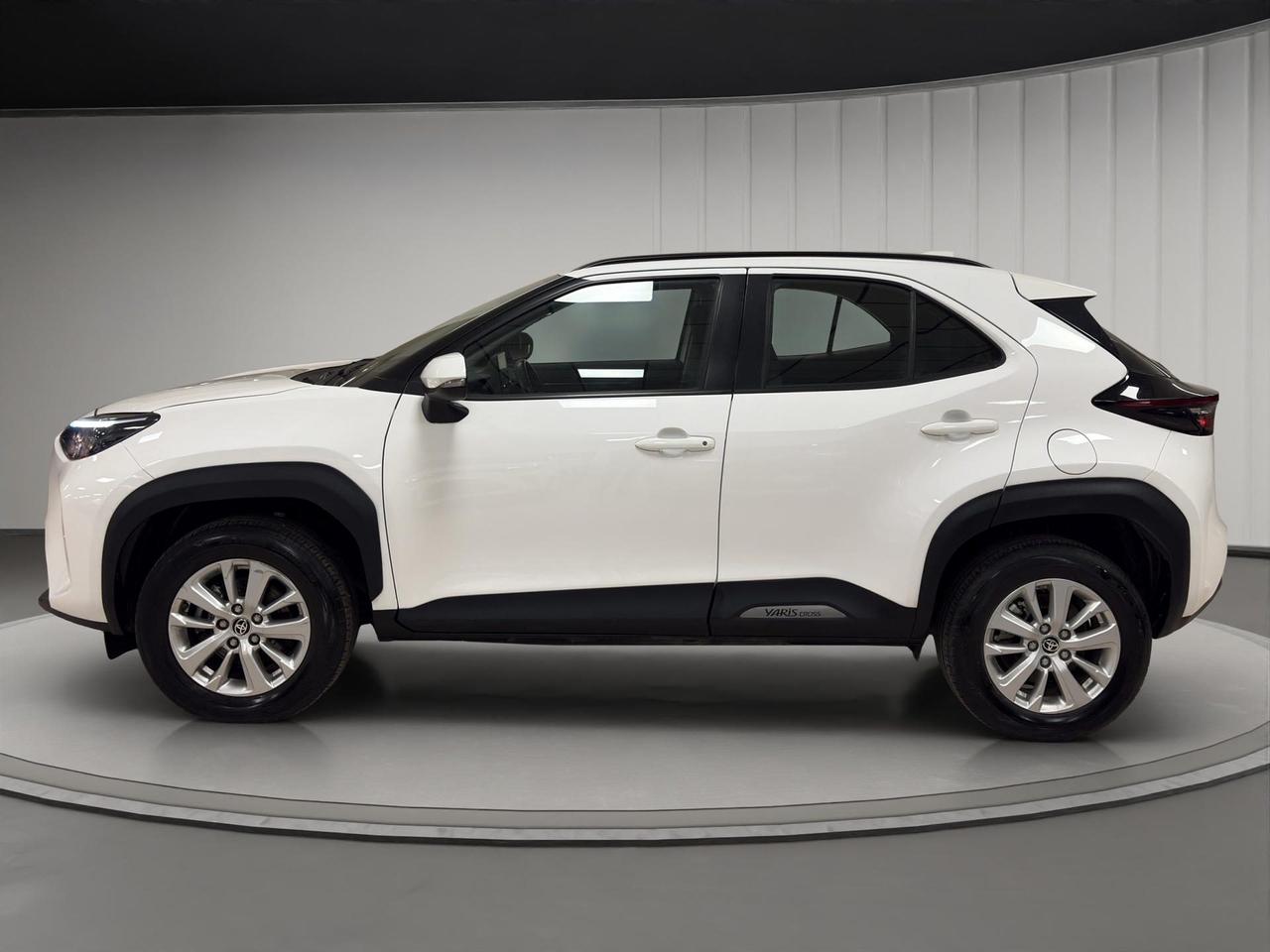 Toyota Yaris Cross 1.5h Active fwd 116cv e-cvt