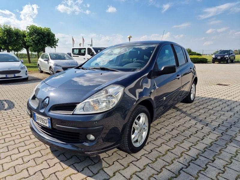 Renault Clio Clio 1.2 16V 5 porte Le Iene