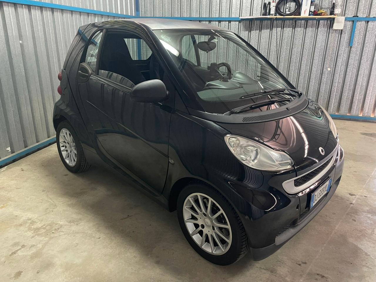 Smart ForTwo 1000 52 kW coupé limited two