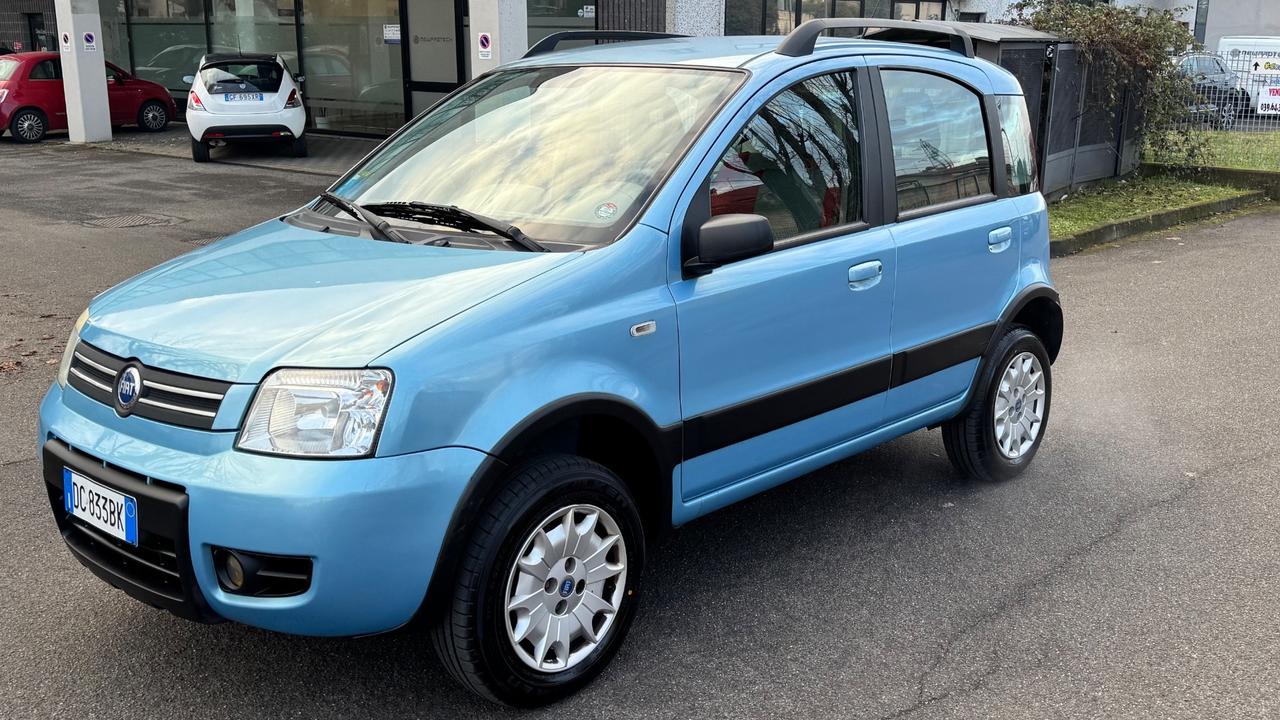 Fiat Panda 1.2 4x4 Climbing