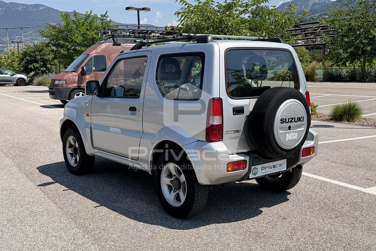 SUZUKI Jimny 1.3i 16V cat 4WD JLX Più
