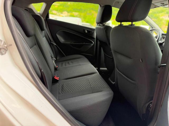 FORD Fiesta 1.4 TDCi 68CV 5 porte Titanium