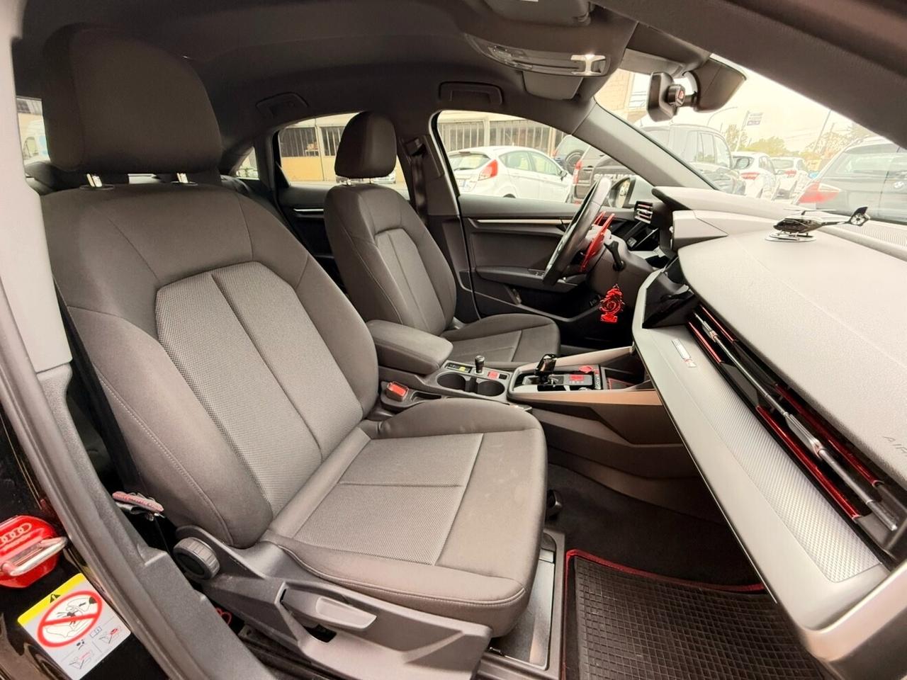 Audi A3 Sedan 35 TFSI S line Tronic edition