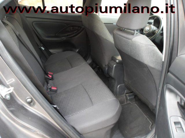 TOYOTA Yaris Cross 1.5 Hybrid 5p. E-CVT Business