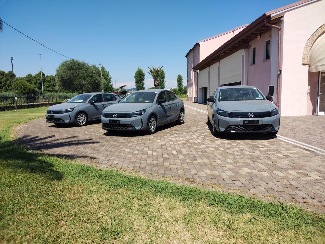Opel Corsa 9000km