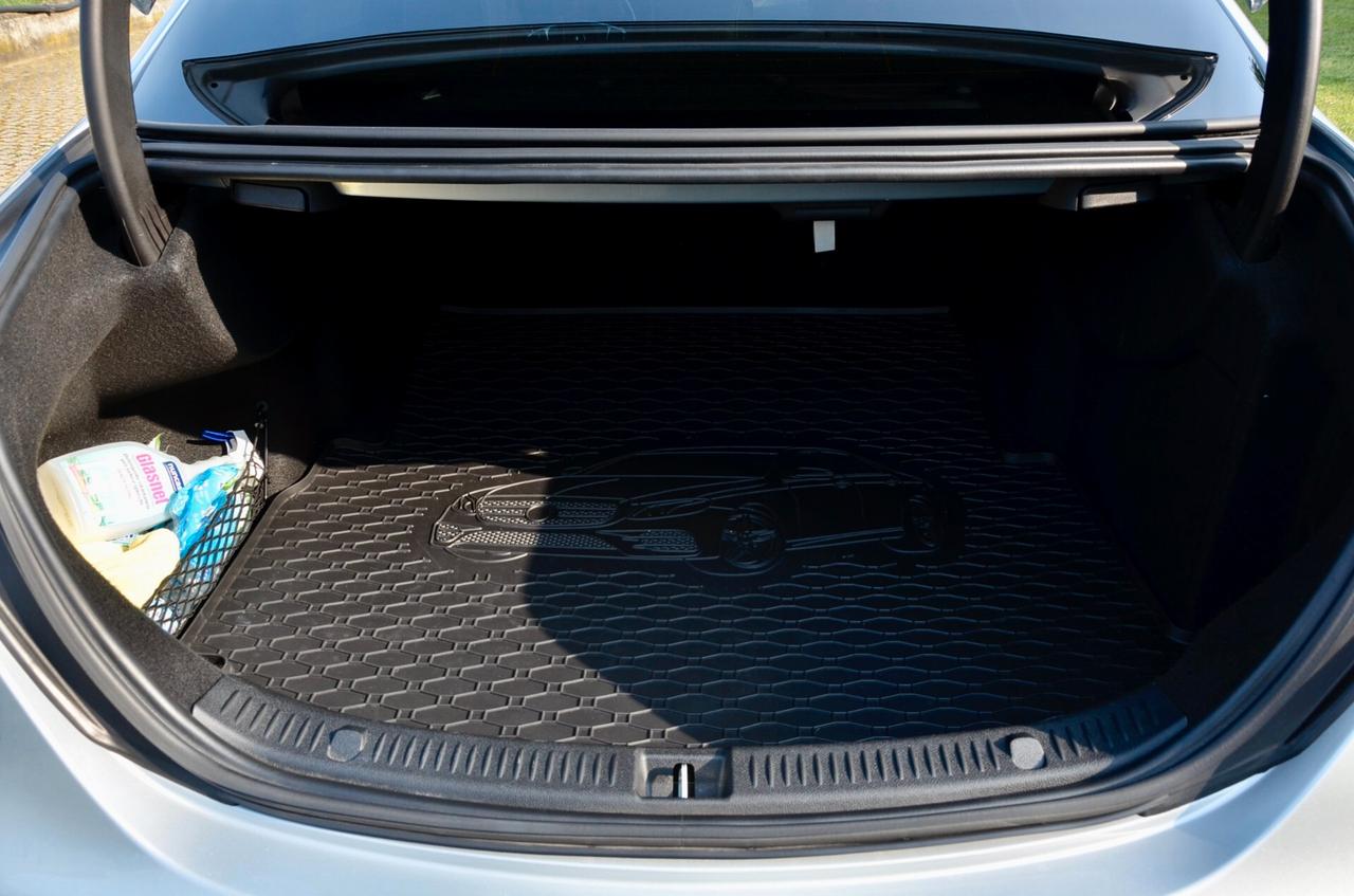 MERCEDES-BENZ E 220d PREMIUM AMG LINE 194cv AUTO, UFF ITALIANA, SERVICE MERCEDES, EURO 6C, HI-FI BURMESTER, MULTIBEAM, RETRO 360°, PERMUTE