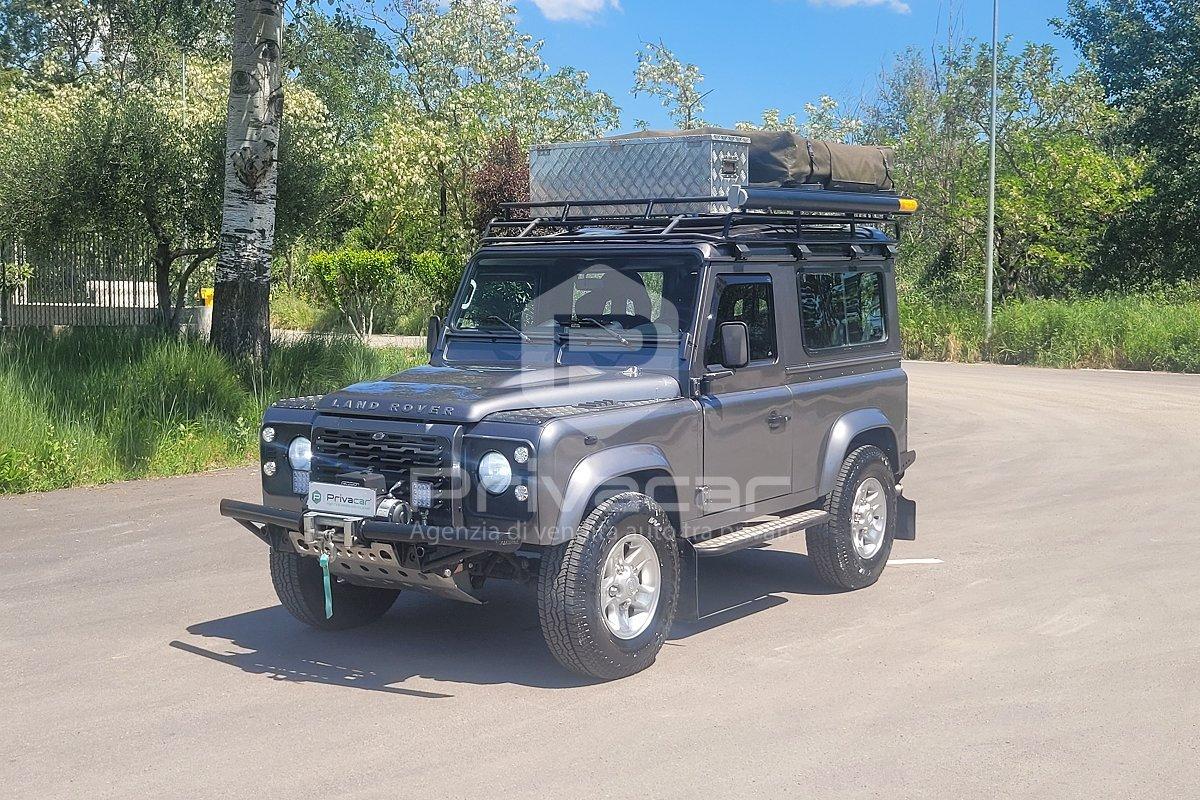 LAND ROVER Defender 90 2.4 TD4 Station Wagon S