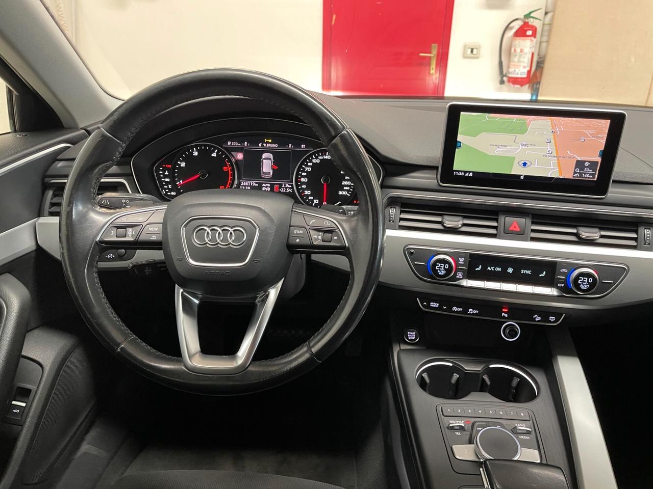 Audi A4 allroad Audi A4 allroad Business Evolution 2.0 TDI 190cv quattro s-tronic-LEGGI SOTTO