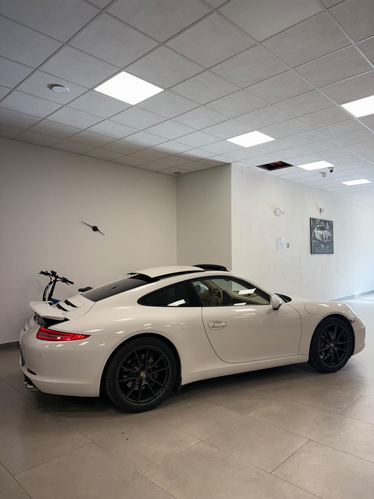 Porsche 911 3.4 Carrera Coupé