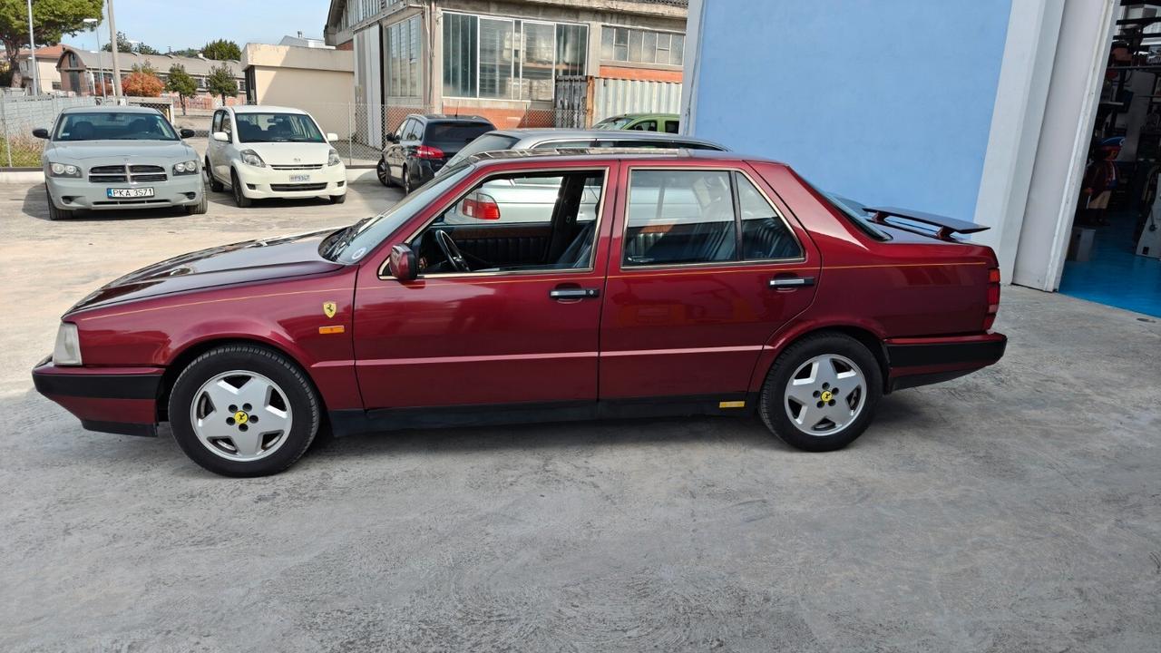 Lancia Thema 8.32