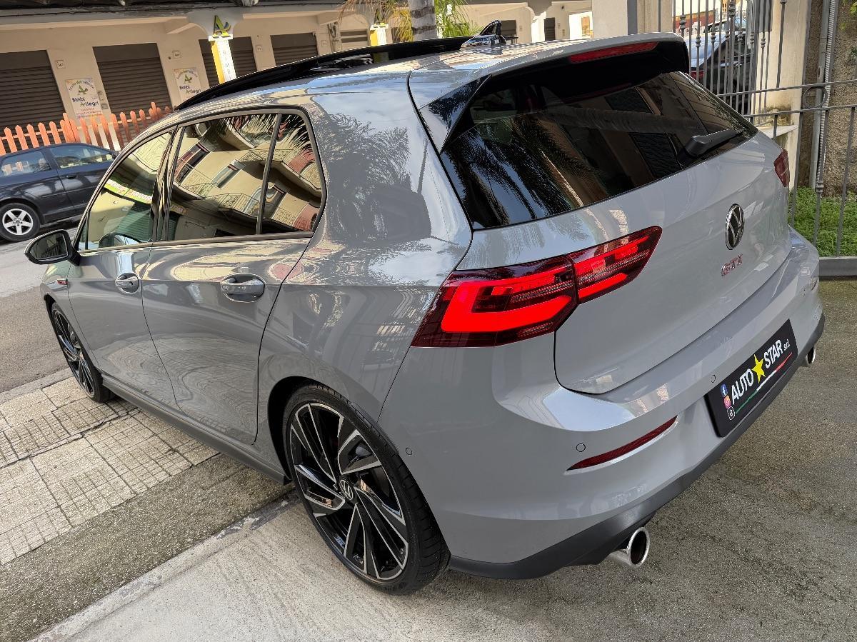 Volkswagen Golf 8 GTI 2.0 TSI 245 CV
