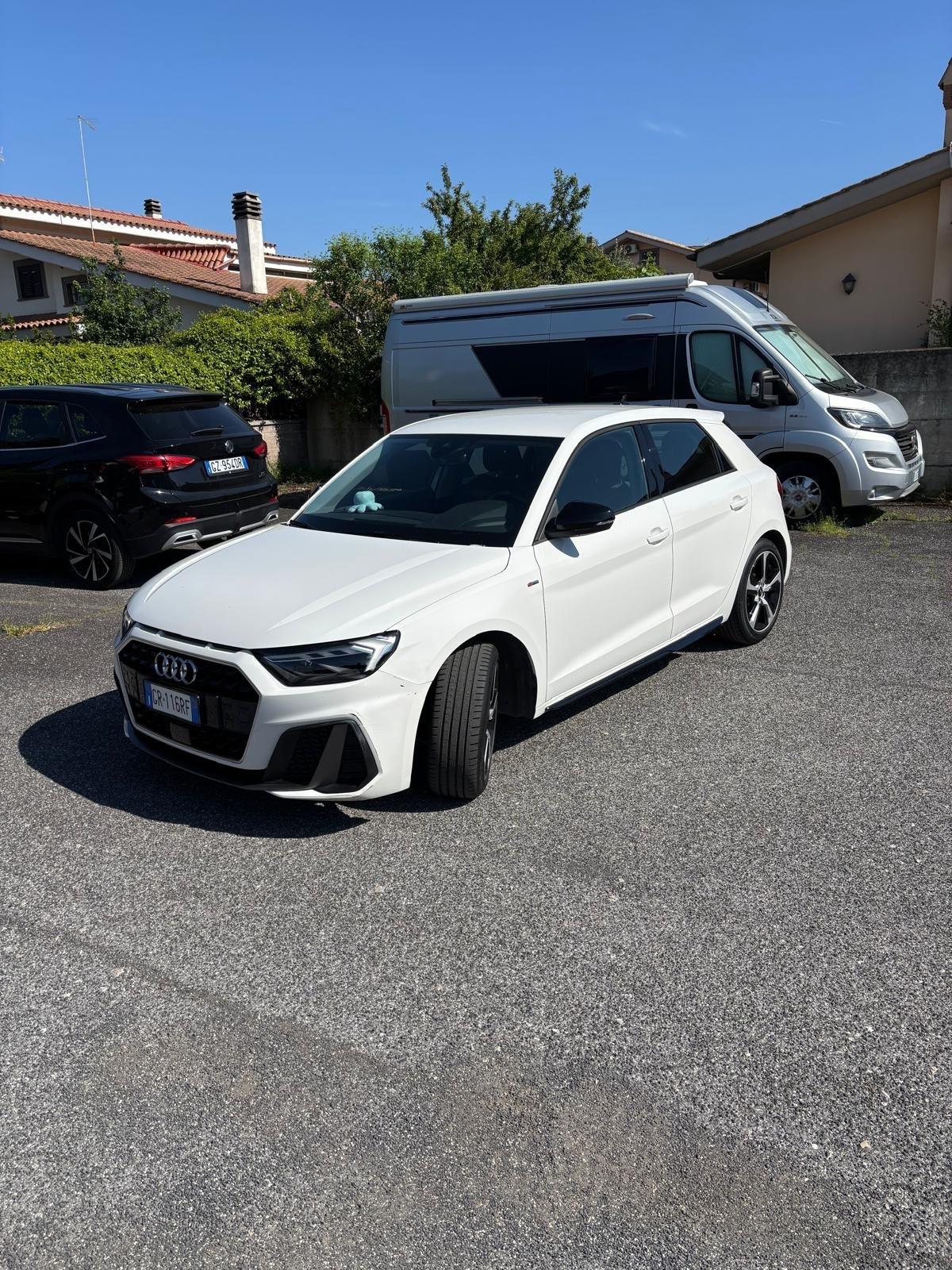 Audi A1 SPB 30 TFSI S tronic line edition