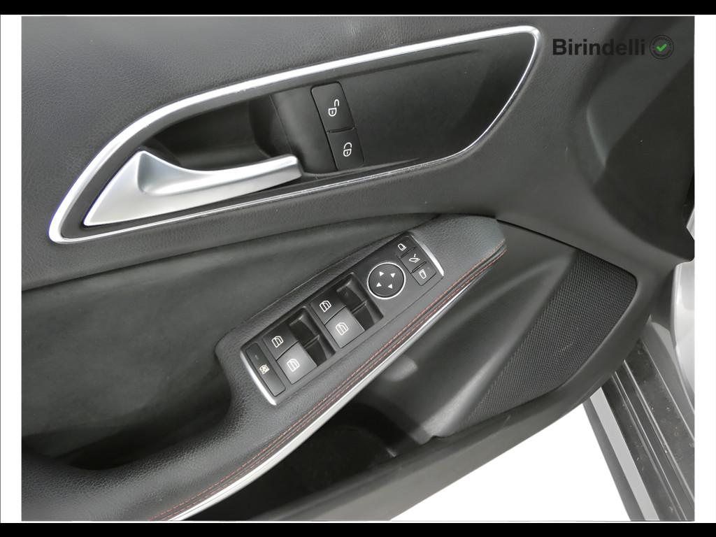 Mercedes-Benz Classe A (W176) - A 180 d Premium